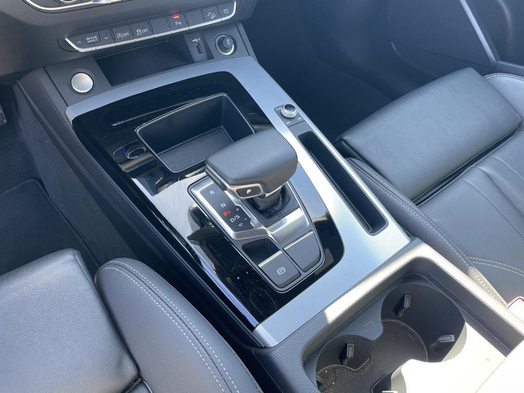used 2025 Audi Q5 car, priced at $38,490