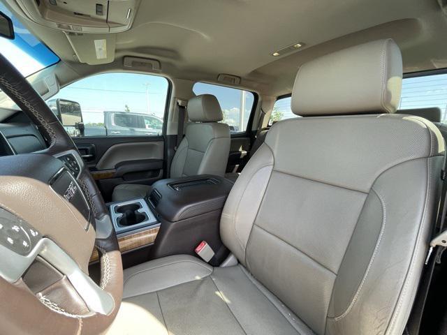 used 2017 GMC Sierra 1500 car, priced at $32,000