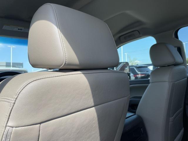 used 2017 GMC Sierra 1500 car, priced at $32,000