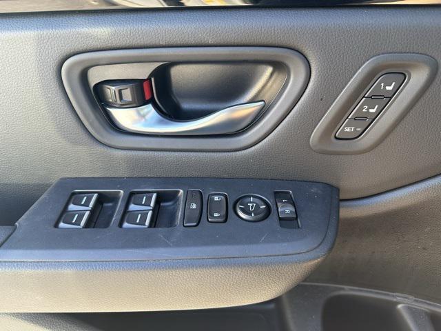 used 2025 Honda Pilot car