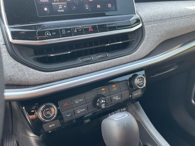 used 2025 Jeep Compass car, priced at $25,000