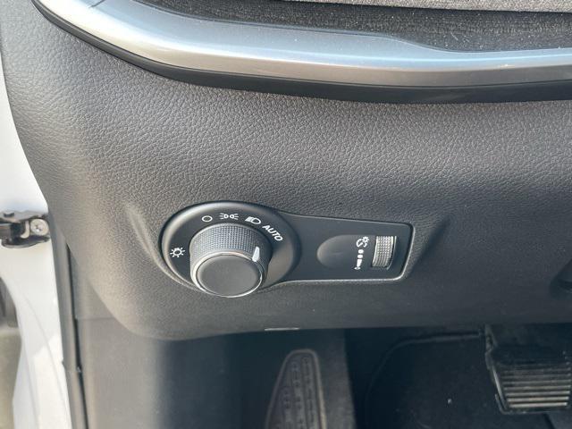 used 2025 Jeep Compass car, priced at $25,000