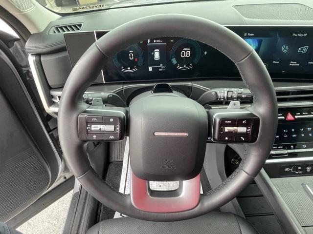 used 2025 Hyundai Santa Fe car, priced at $34,500
