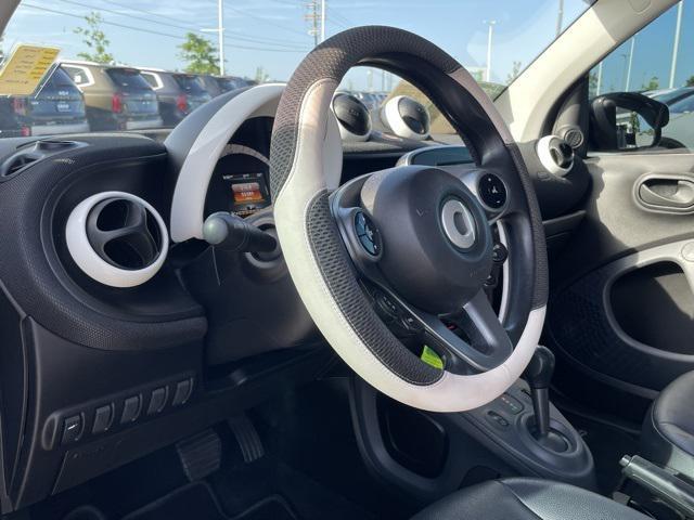 used 2016 smart ForTwo car, priced at $10,250