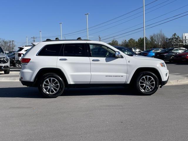 used 2015 Jeep Grand Cherokee car, priced at $11,800