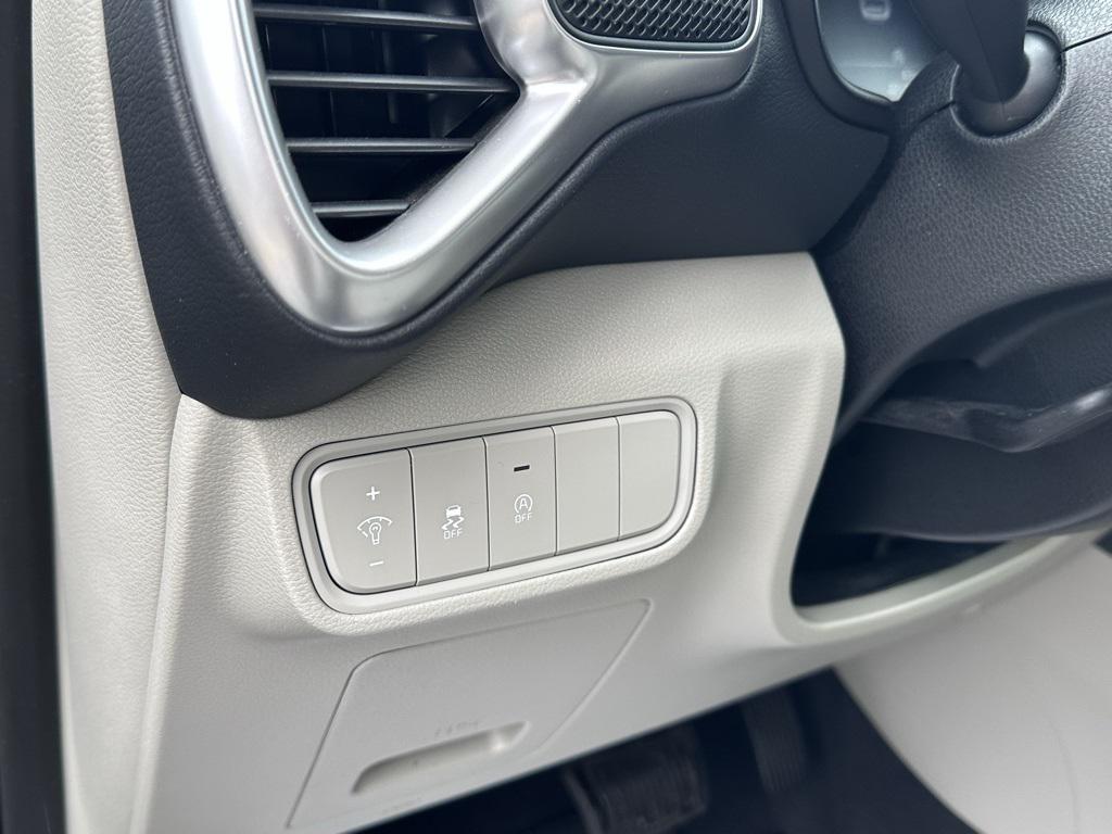 used 2024 Kia Soul car, priced at $17,490