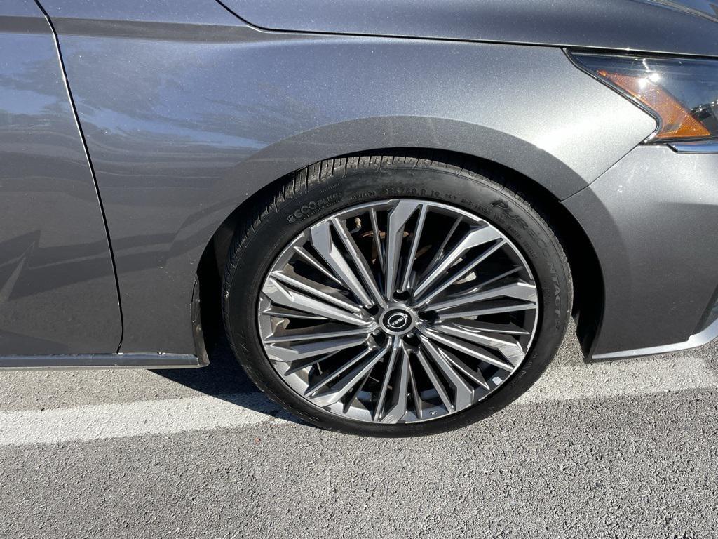 used 2023 Nissan Altima car, priced at $21,990