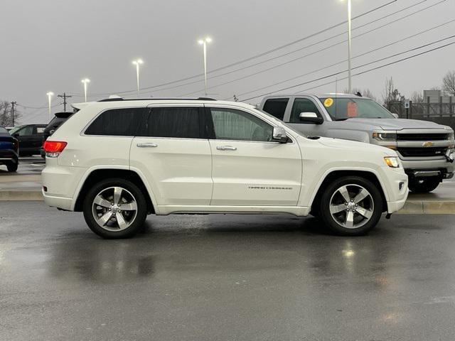 used 2015 Jeep Grand Cherokee car, priced at $10,817