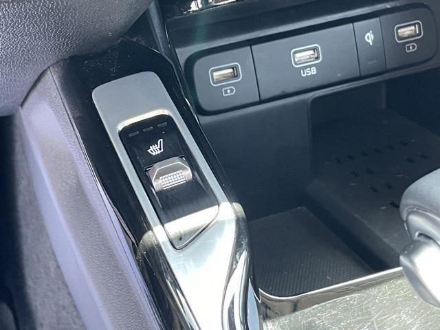 used 2023 Kia Sorento car, priced at $30,000