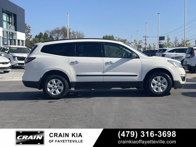 used 2015 Chevrolet Traverse car, priced at $11,000