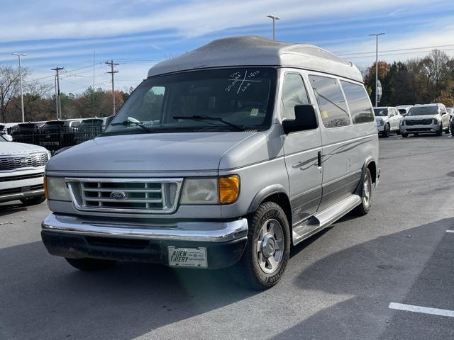 used 2004 Ford E150 car, priced at $8,000