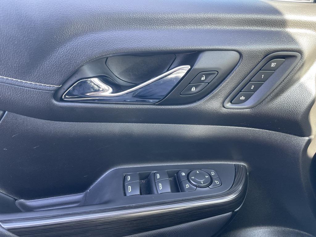 used 2023 GMC Acadia car, priced at $27,990