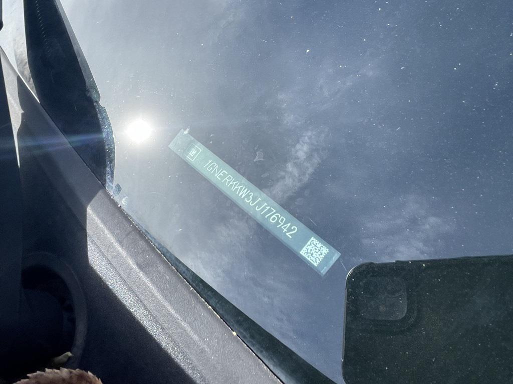 used 2018 Chevrolet Traverse car, priced at $21,490