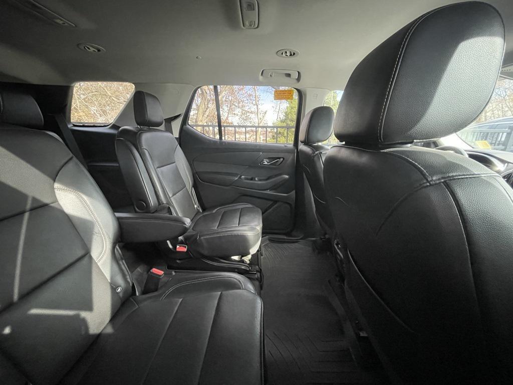 used 2018 Chevrolet Traverse car, priced at $21,490