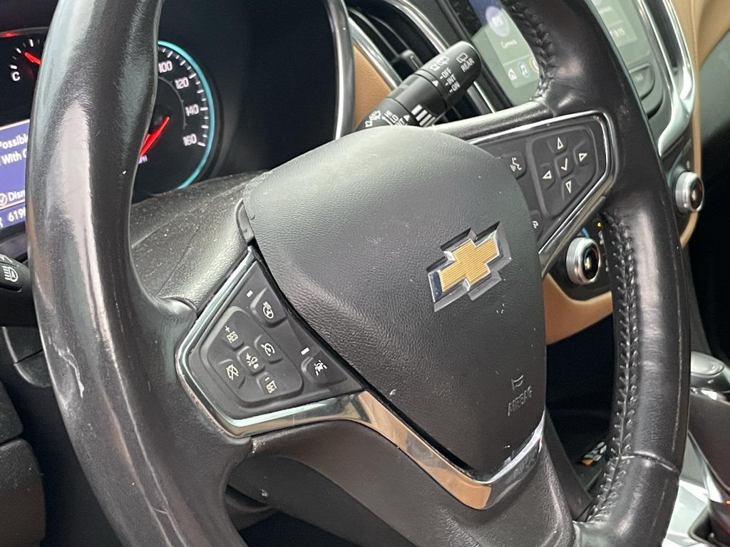 used 2021 Chevrolet Equinox car, priced at $19,890