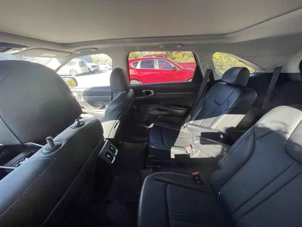 used 2021 Kia Sorento Hybrid car, priced at $21,590