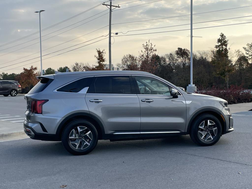 used 2021 Kia Sorento Hybrid car, priced at $19,190