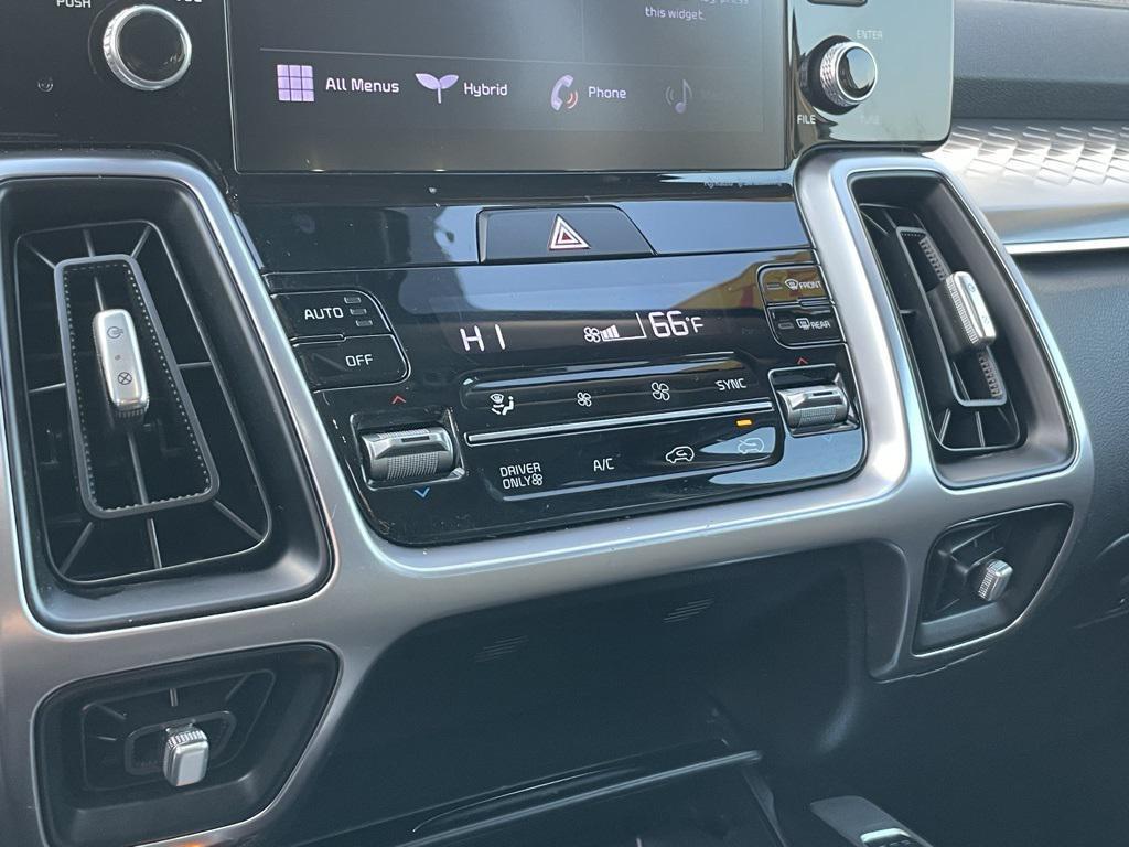 used 2021 Kia Sorento Hybrid car, priced at $19,190