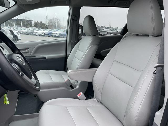 used 2020 Toyota Sienna car, priced at $33,233