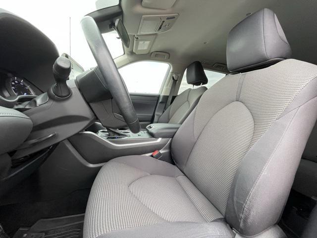 used 2022 Toyota Highlander Hybrid car, priced at $31,590