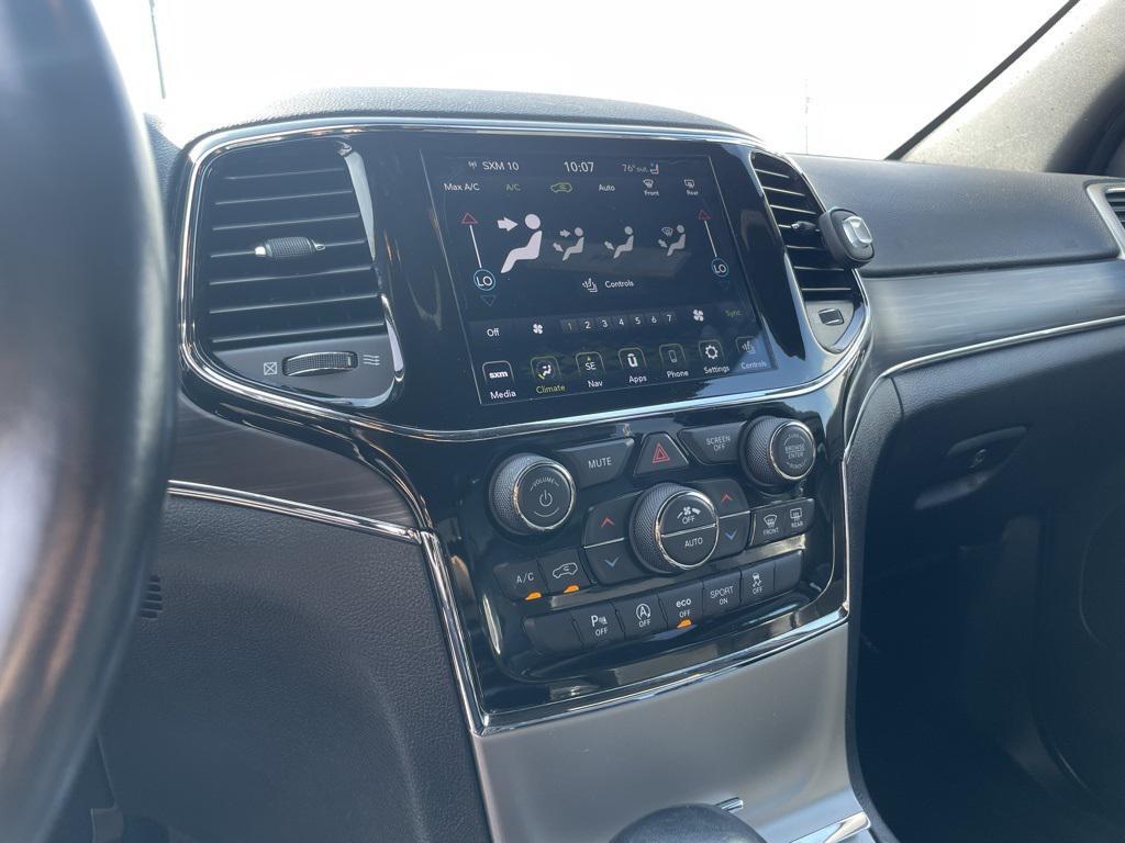 used 2021 Jeep Grand Cherokee car, priced at $27,990