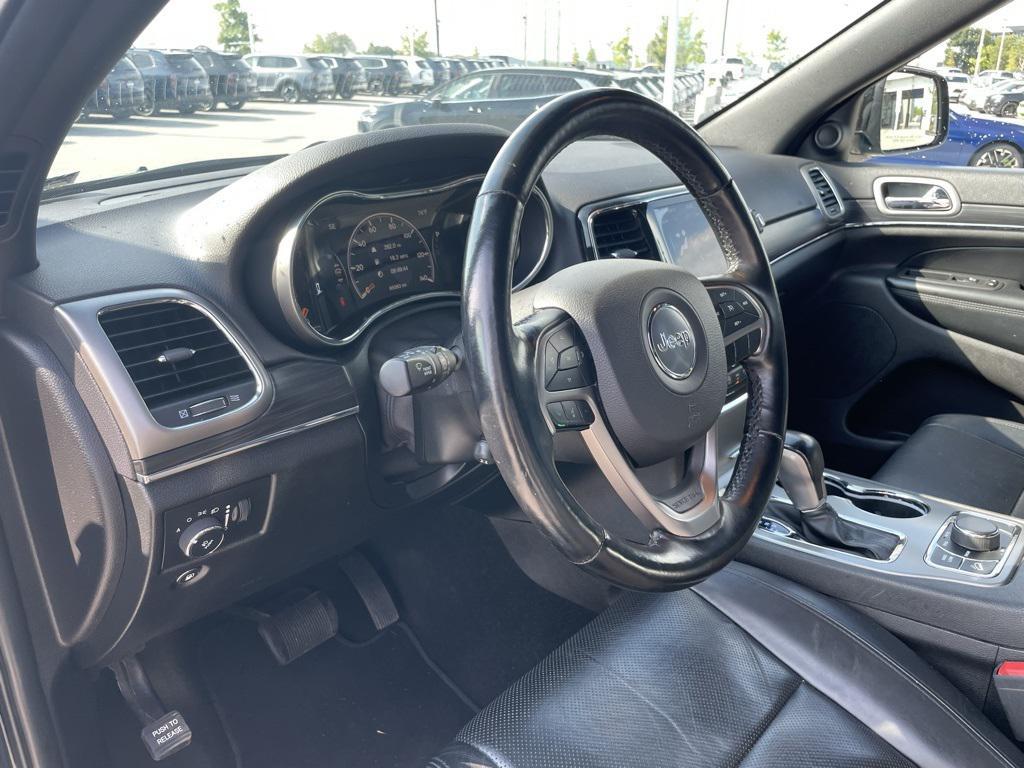 used 2021 Jeep Grand Cherokee car, priced at $27,990