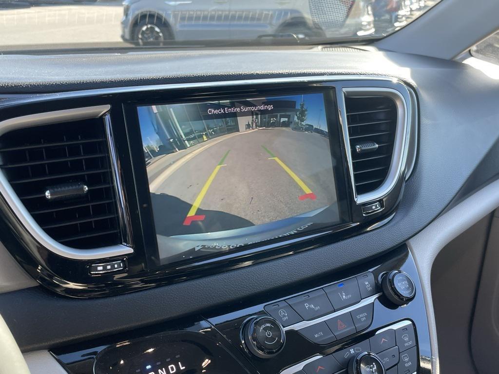 used 2024 Chrysler Pacifica car, priced at $31,990