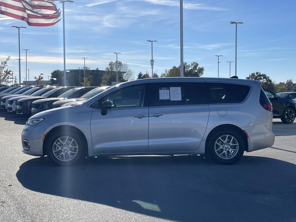 used 2024 Chrysler Pacifica car, priced at $31,990