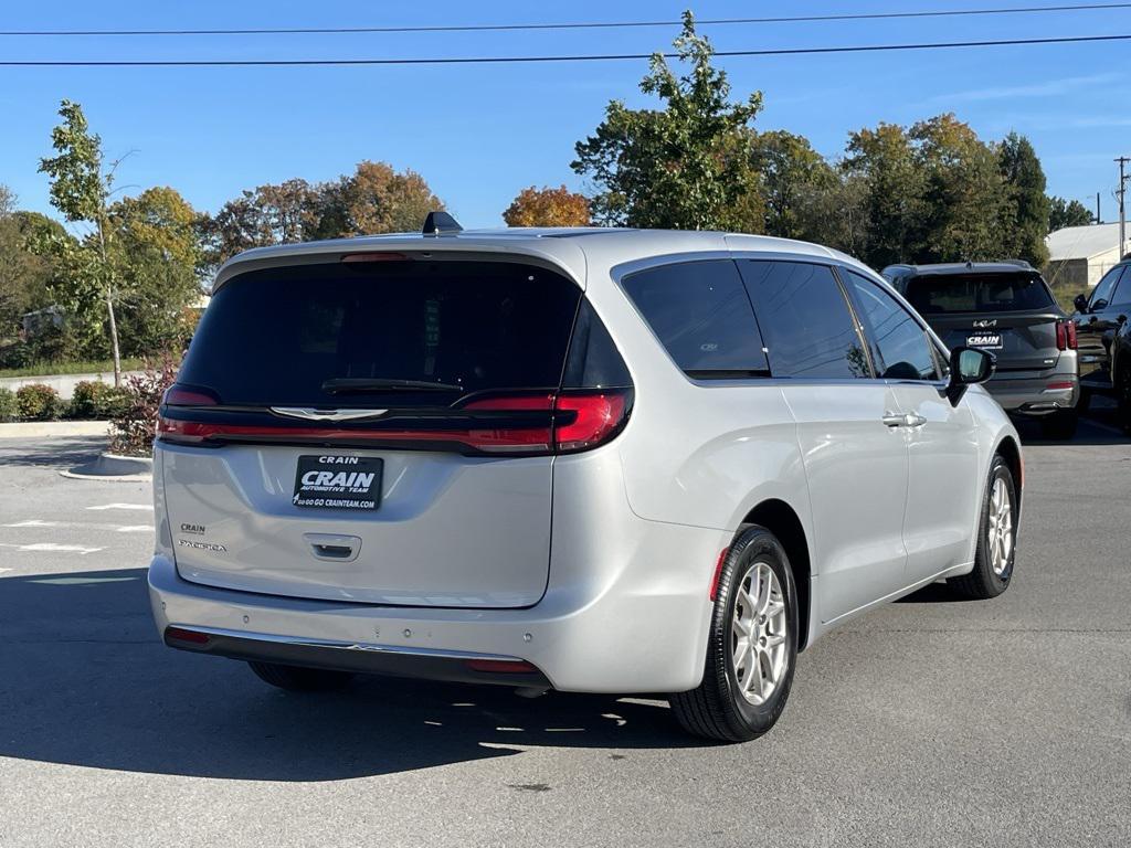 used 2024 Chrysler Pacifica car, priced at $31,990