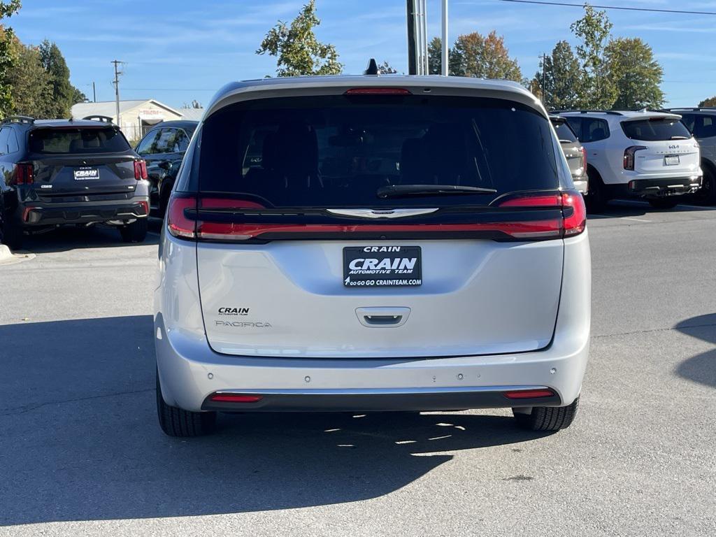 used 2024 Chrysler Pacifica car, priced at $31,990
