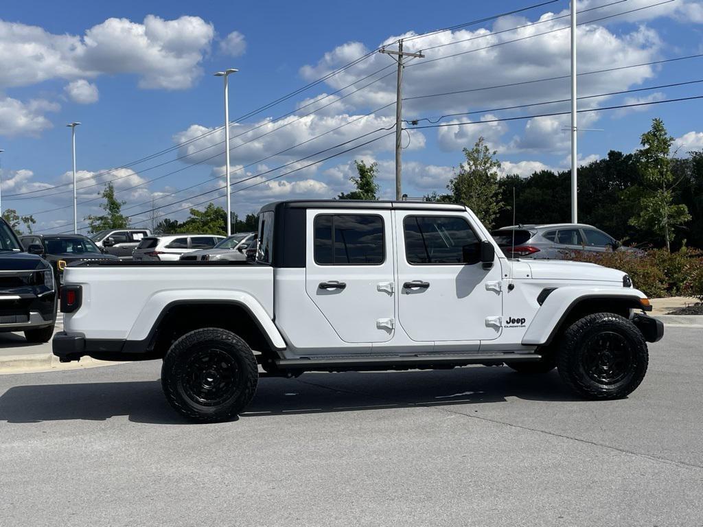 used 2022 Jeep Gladiator car, priced at $30,590