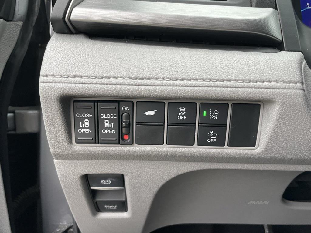 used 2020 Honda Odyssey car, priced at $23,990