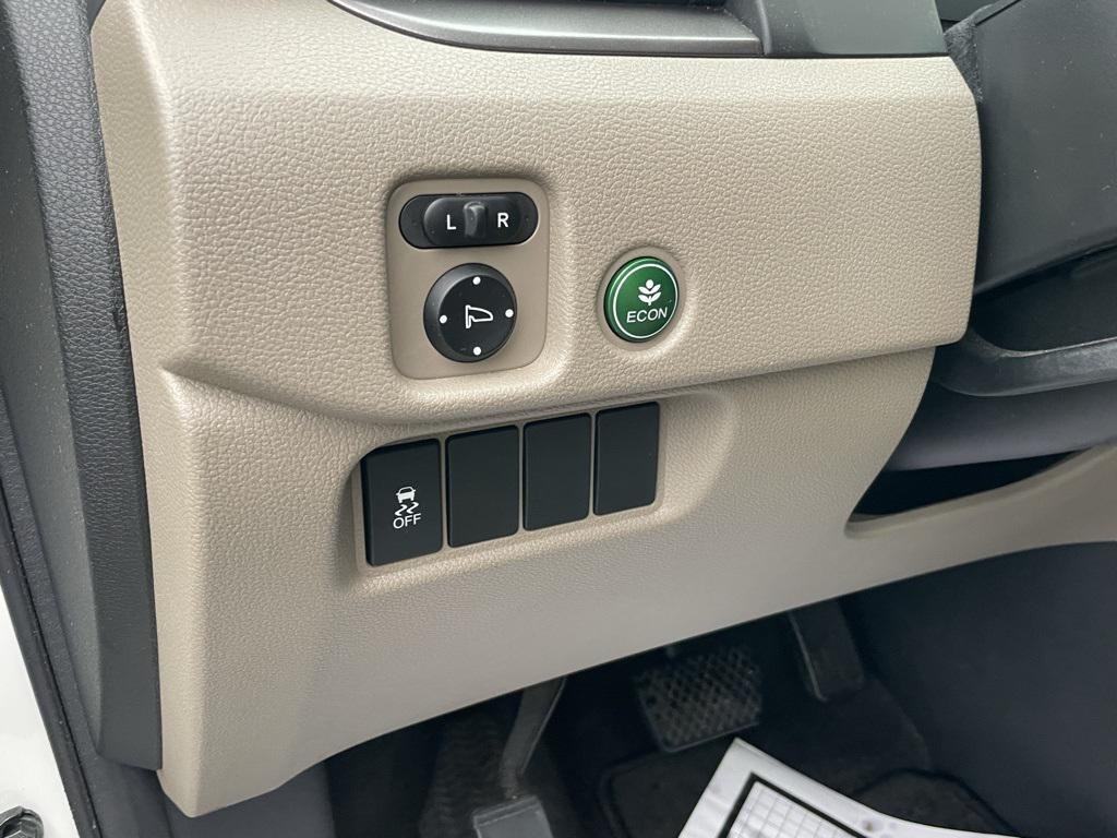 used 2017 Honda Pilot car, priced at $17,990