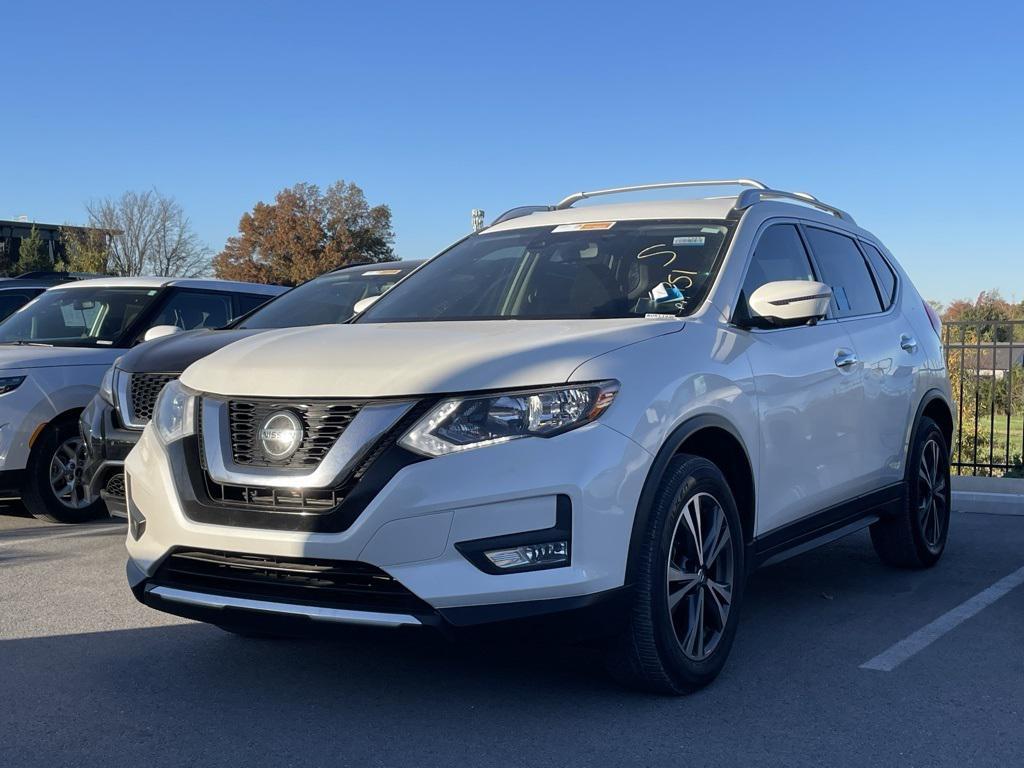 used 2019 Nissan Rogue car, priced at $17,590