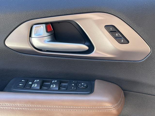 used 2018 Chrysler Pacifica car, priced at $16,250