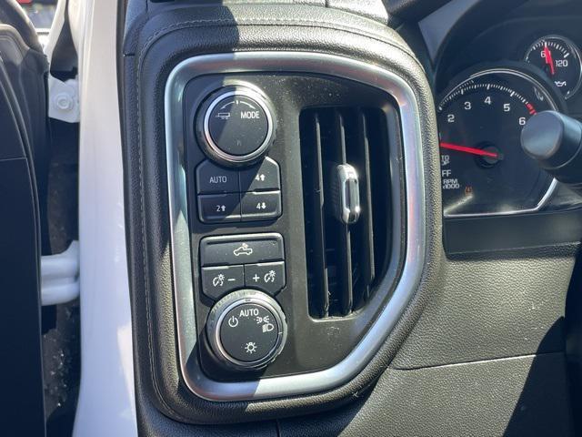 used 2022 Chevrolet Silverado 1500 car, priced at $35,000