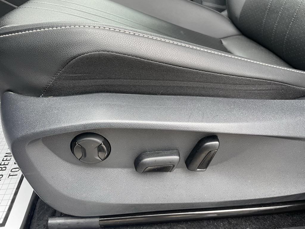 used 2024 Volkswagen Tiguan car, priced at $27,590