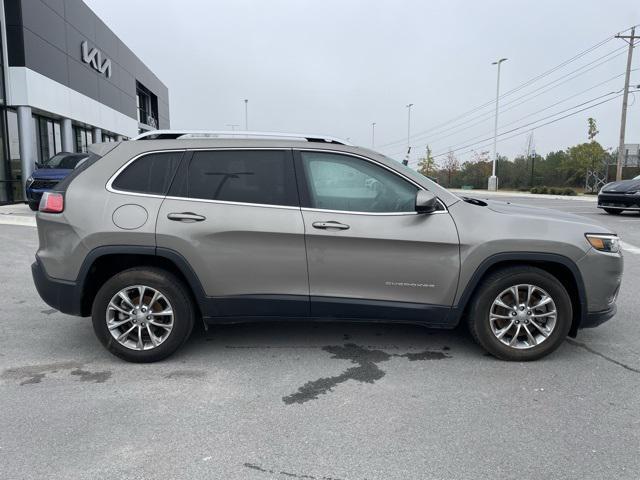 used 2019 Jeep Cherokee car, priced at $15,000