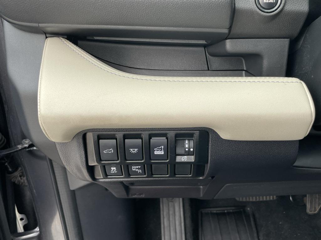 used 2022 Subaru Ascent car, priced at $31,990