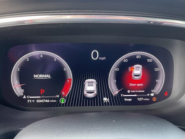 used 2022 Acura MDX car, priced at $44,000