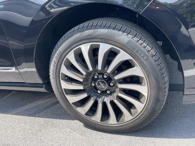 used 2022 Lincoln Navigator car, priced at $61,000