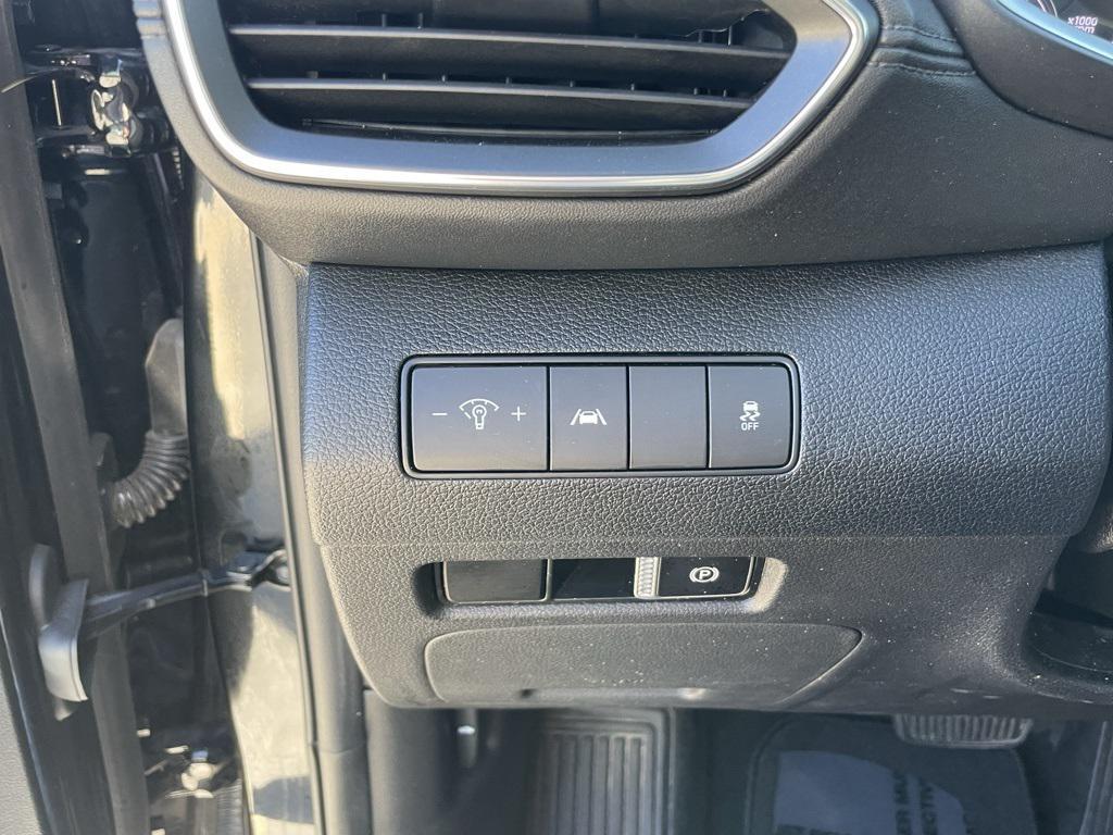 used 2022 Hyundai Santa Fe car, priced at $23,990