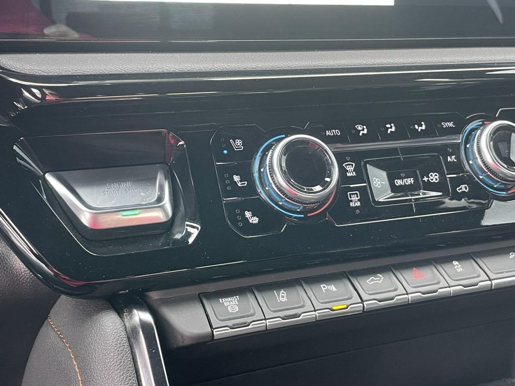 used 2024 GMC Sierra 2500 car, priced at $70,990