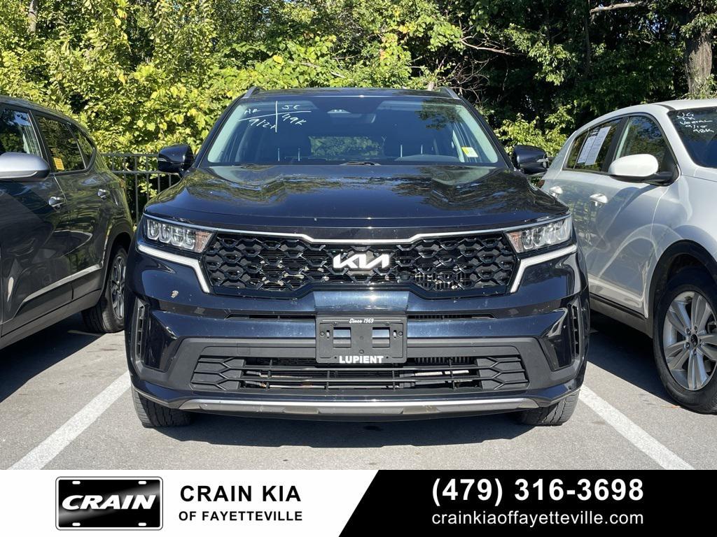 used 2022 Kia Sorento Hybrid car, priced at $27,990