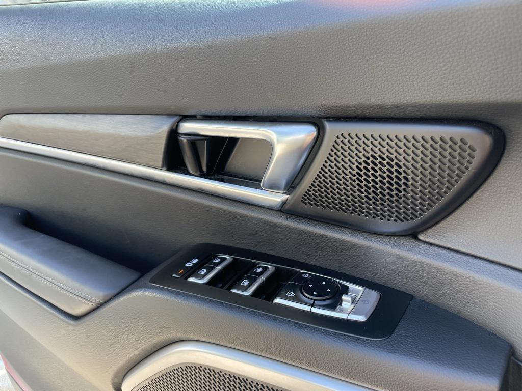 used 2024 Kia Telluride car, priced at $40,590
