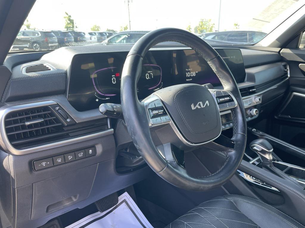 used 2024 Kia Telluride car, priced at $40,590
