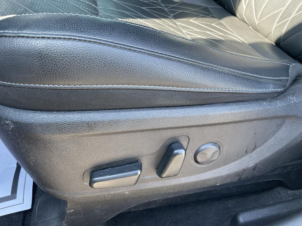 used 2024 Kia Telluride car, priced at $40,590