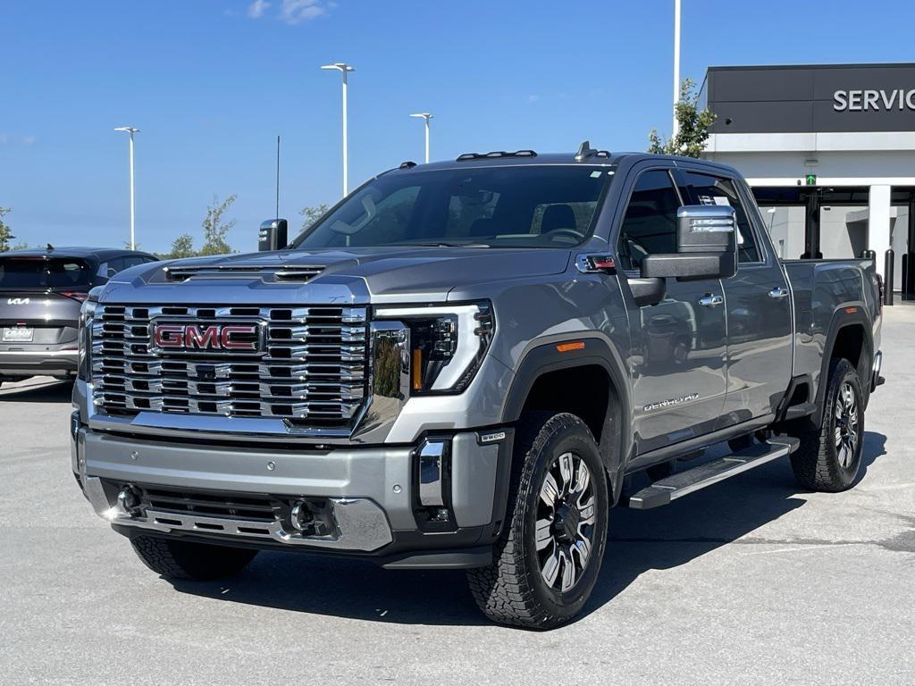 used 2025 GMC Sierra 2500 car, priced at $75,990