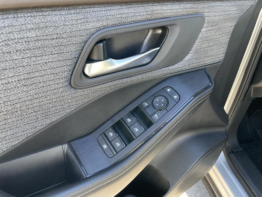 used 2023 Nissan Rogue car, priced at $22,990