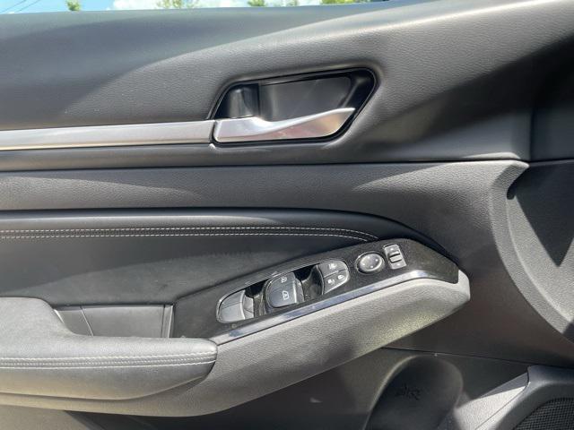 used 2021 Nissan Altima car, priced at $24,000